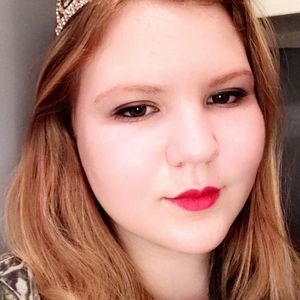 Meet your Posher, Macie